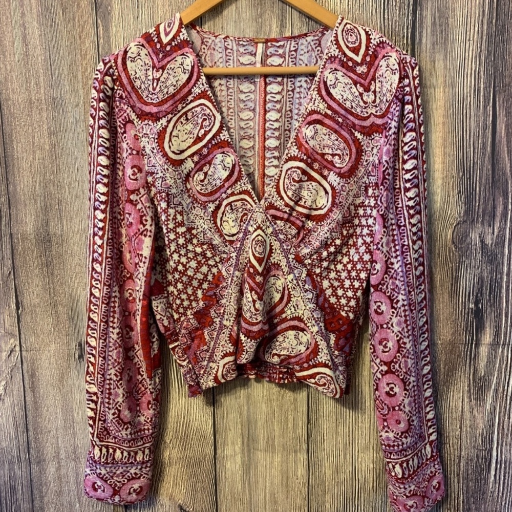 Free People Long Sleeve Crop Top